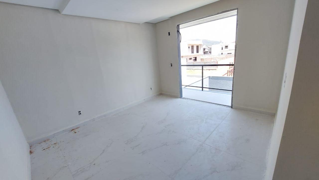 Casa no Condomínio  Ilhas das Laranjeiras