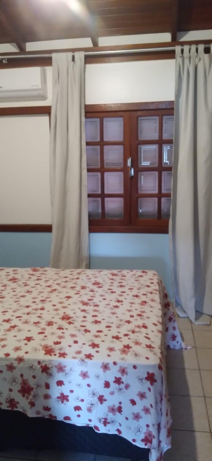 Casa com 2 andares à venda no bairro Ingleses