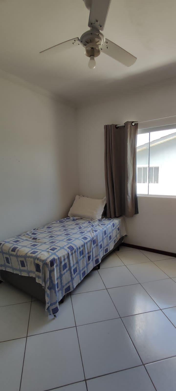 Sobrado à venda, localizado no Bairro ingleses, em Florianópolis - SC.