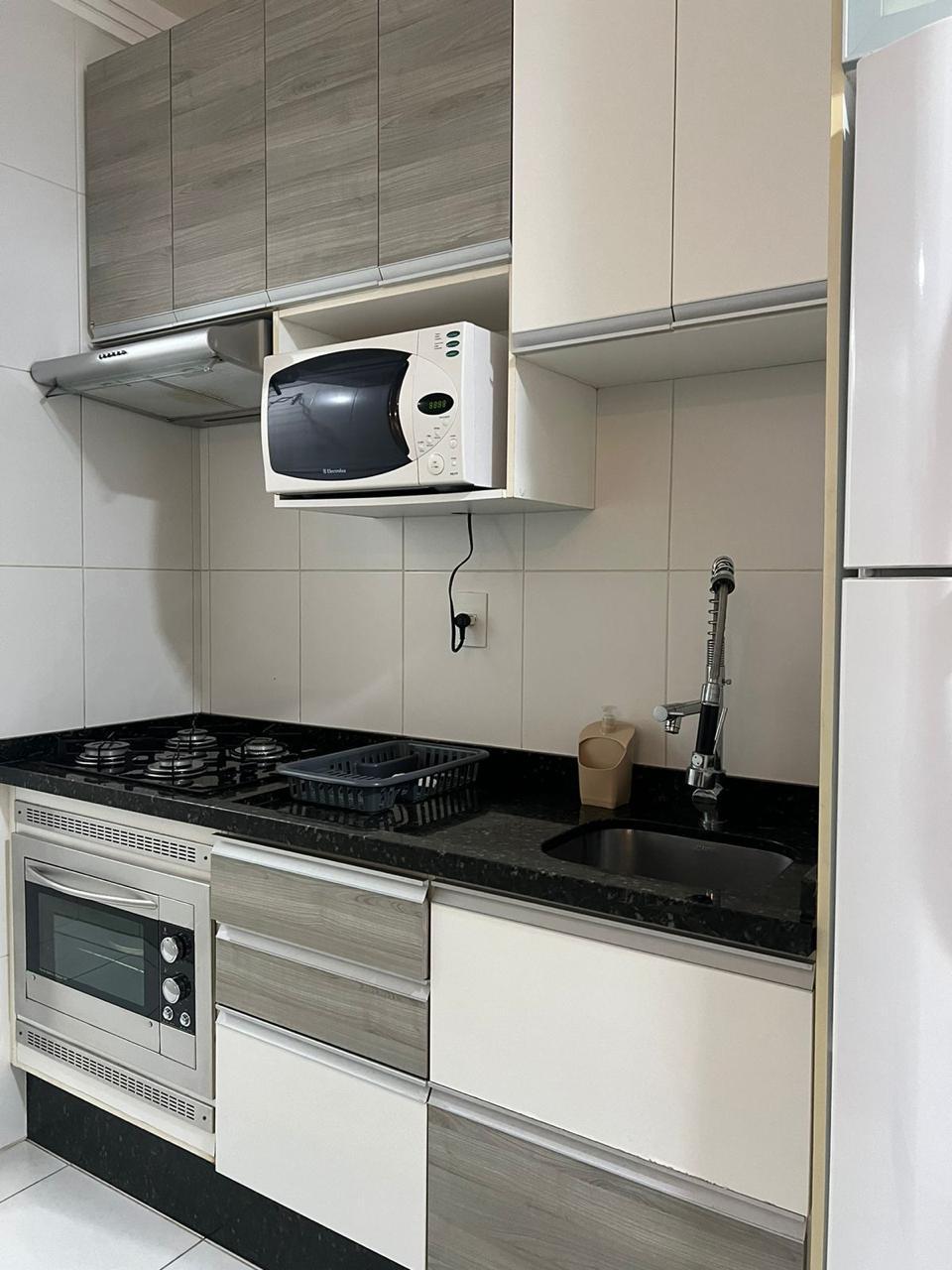 Seu Apartamento dos Sonhos a 250 Metros da Praia | Suíte + Churrasqueira