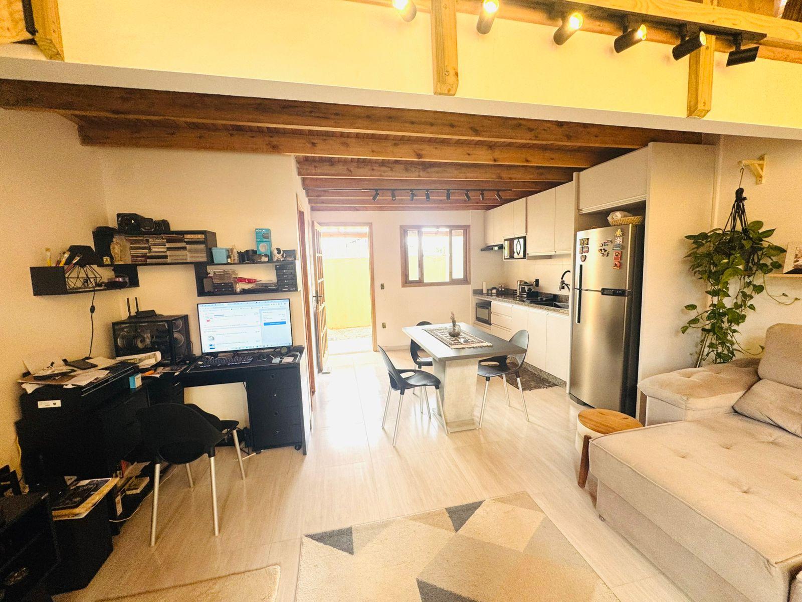 CASA LOFT NO RIO VERMELHO