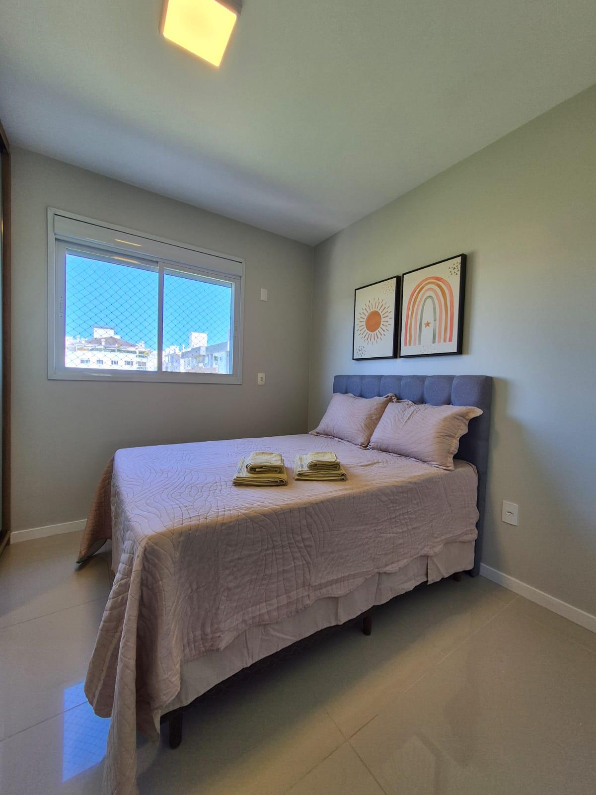 Apartamento Mobiliado a 400 m da Praia | 2 Dormitórios, Suíte, Hobby Box e Pronto para Morar
