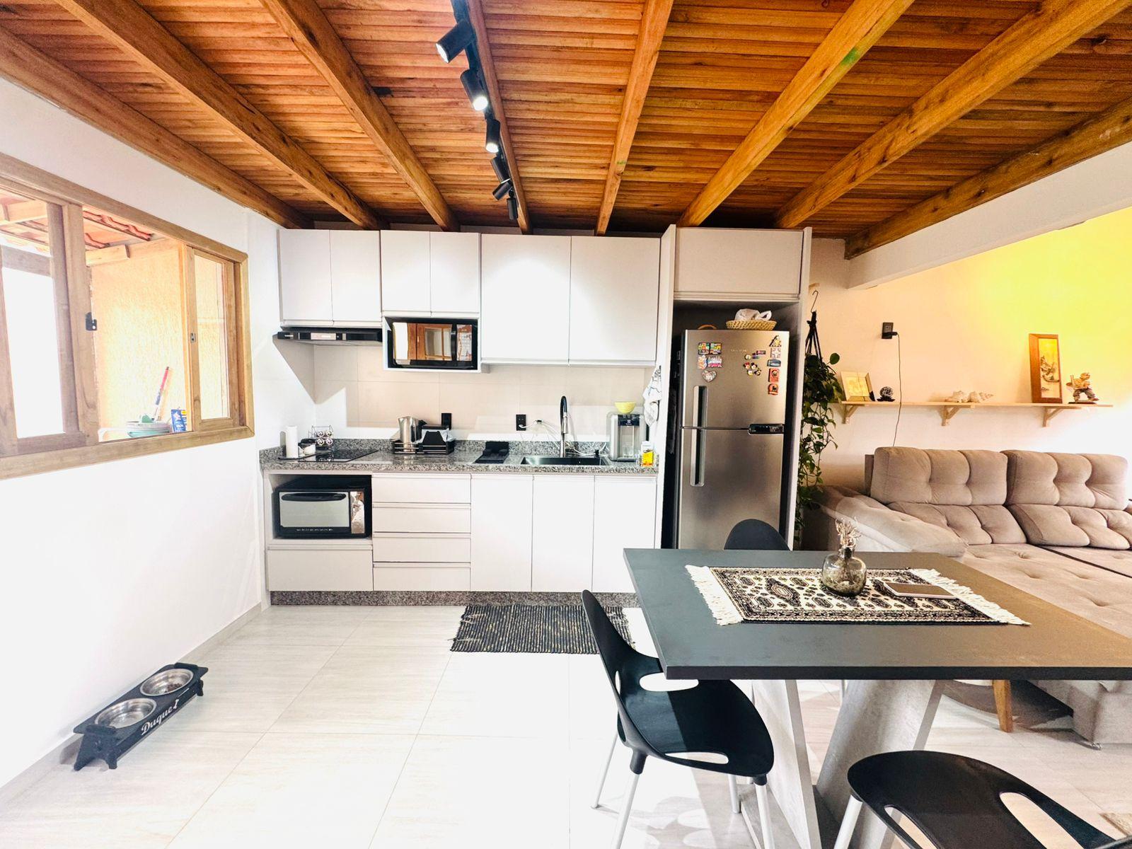 CASA LOFT NO RIO VERMELHO