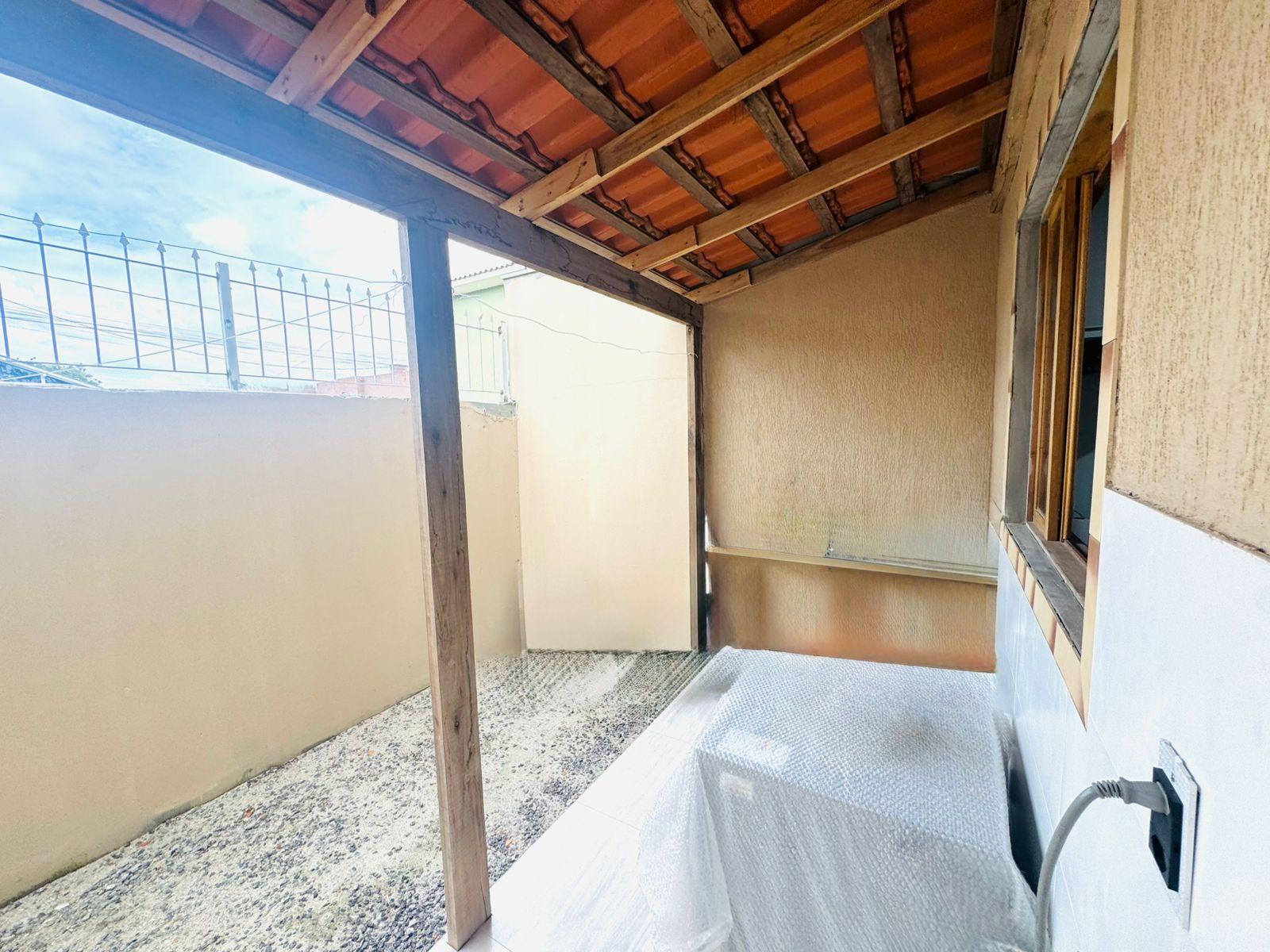 CASA LOFT NO RIO VERMELHO