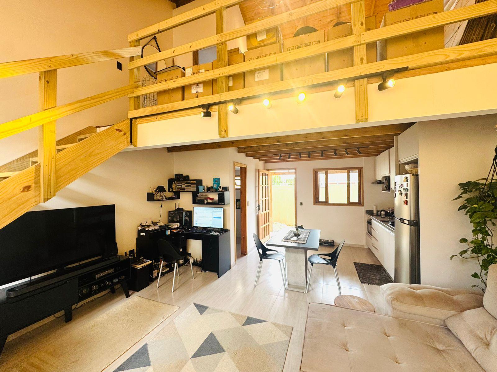 CASA LOFT NO RIO VERMELHO