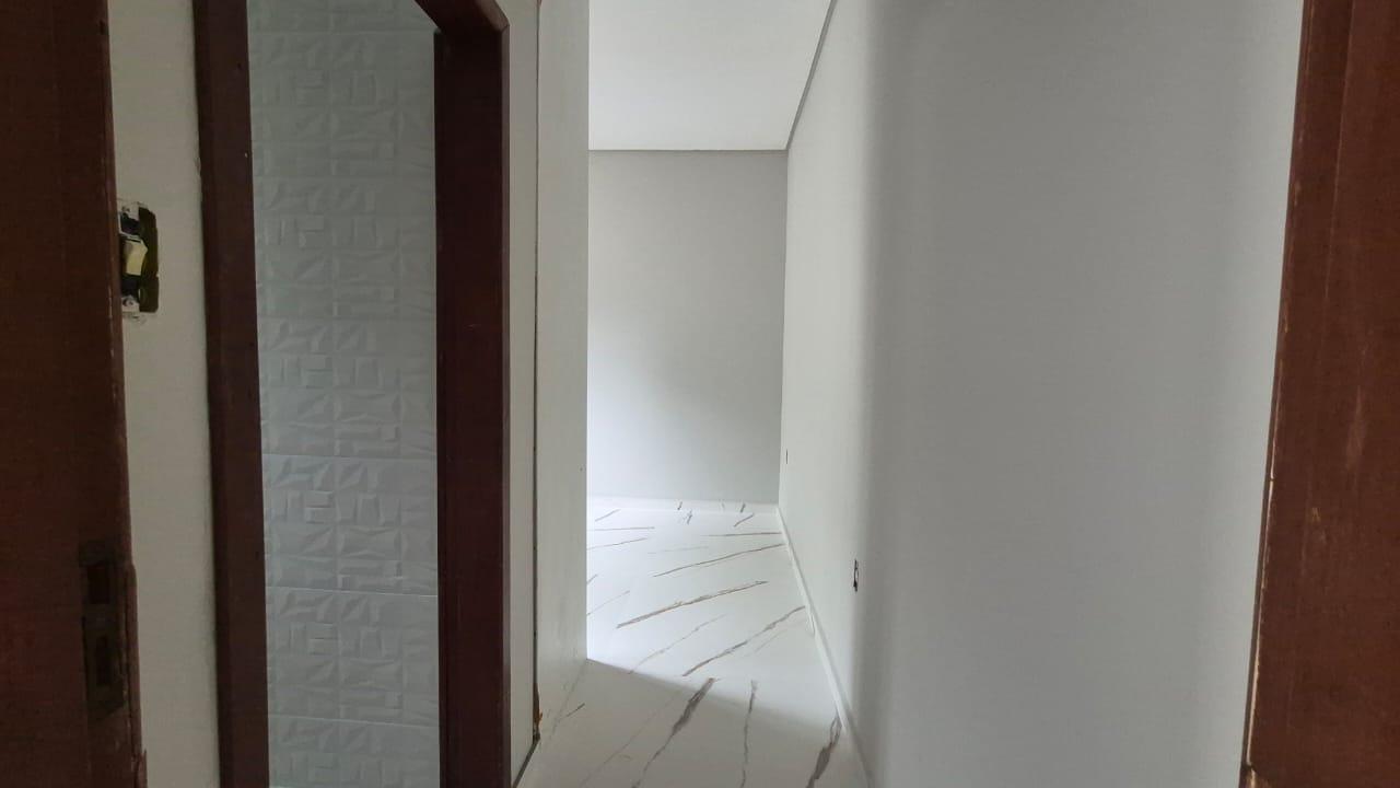 Casa com 5 Dormitórios, Área Gourmet e Amplo Espaço Externo